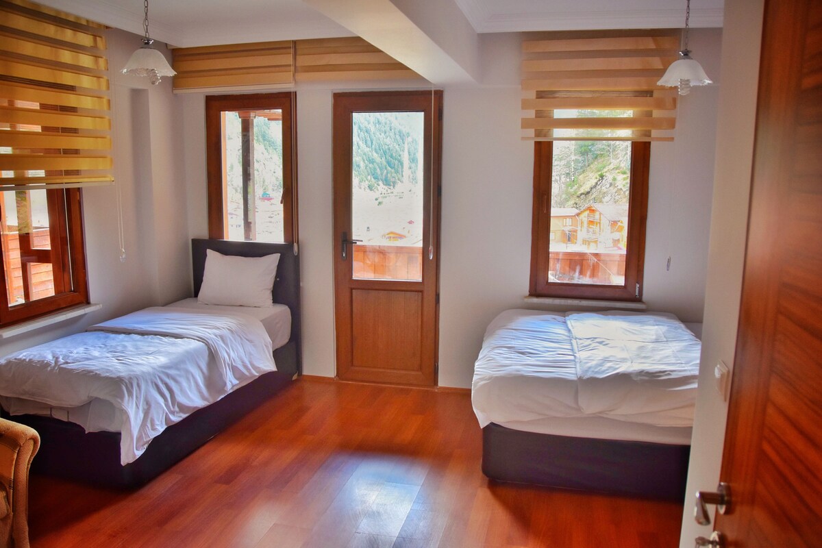 Tellioglu & Mericoglu Suite Hotel