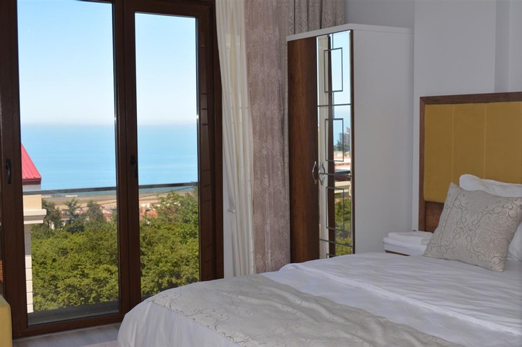 Fera Life Suit Apart