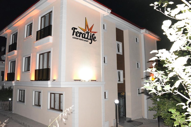 Fera Life Suit Apart