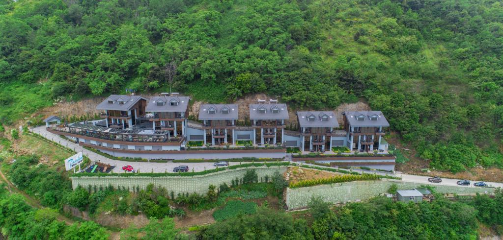 Peerless Villas Hotel