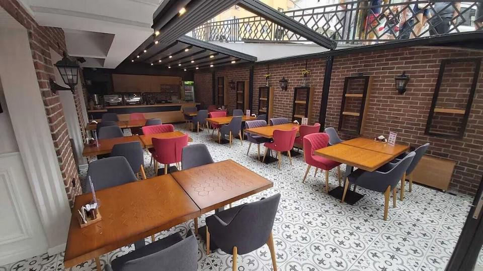 White Golden Suite Hotel