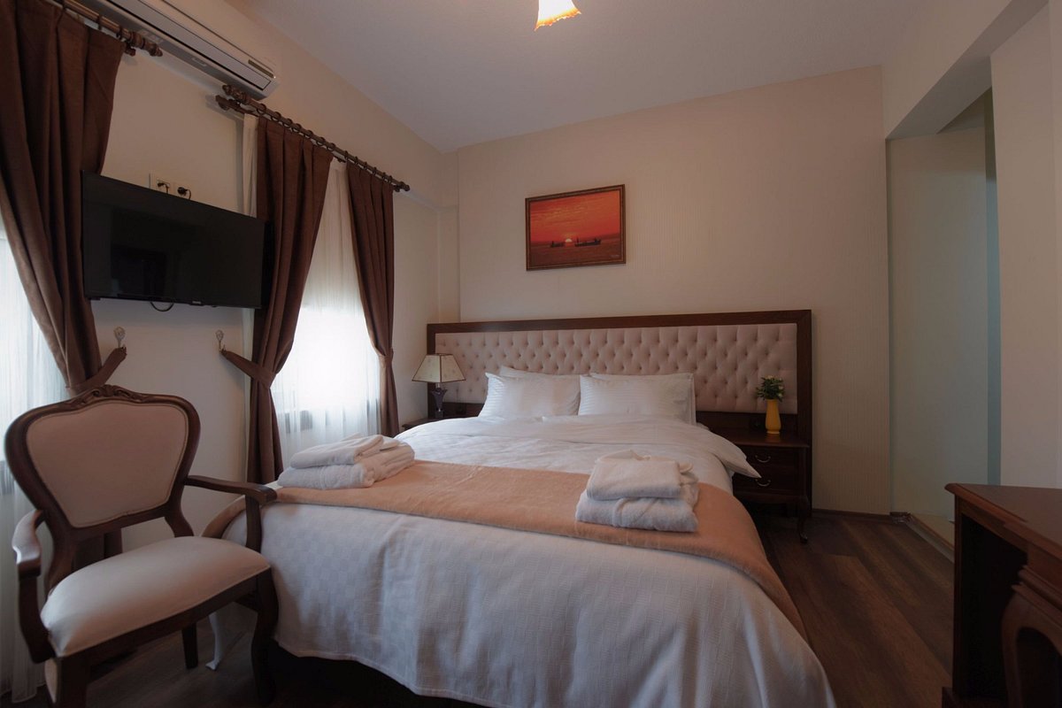 Zağnospaşa Konakları