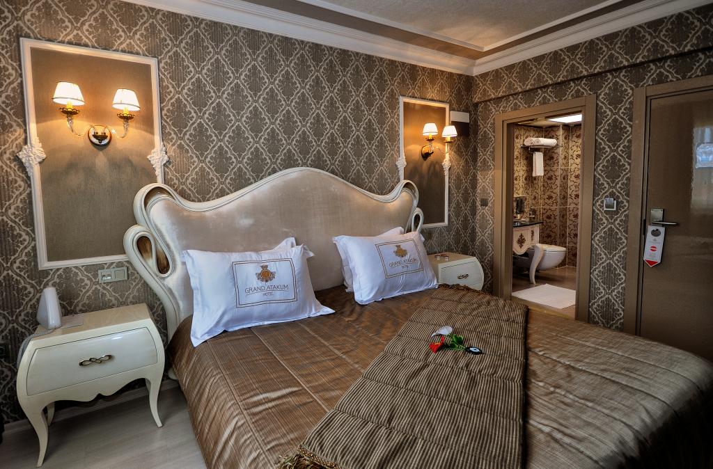 Grand Atakum Hotel
