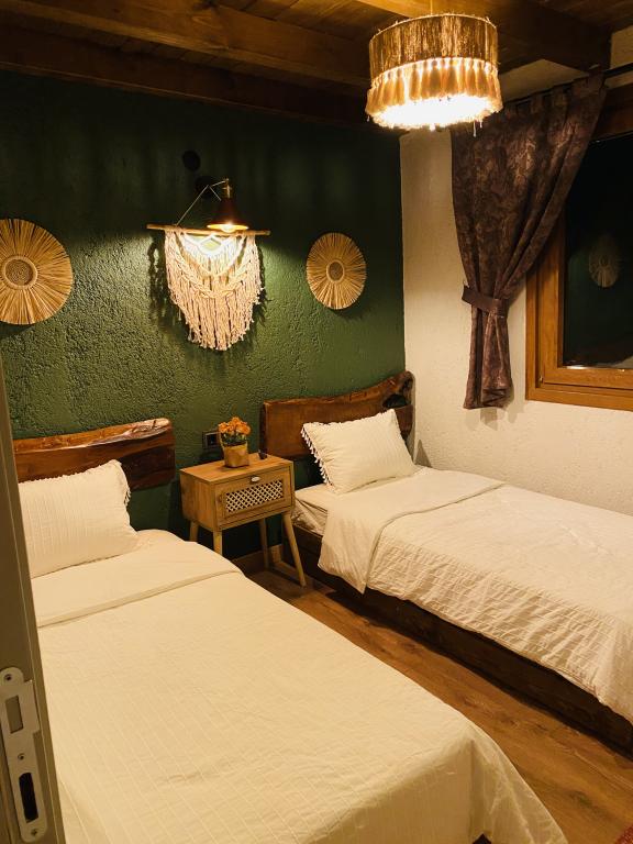 Lavinya Suit Bungalov