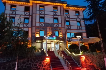 Lazlakar Hotel