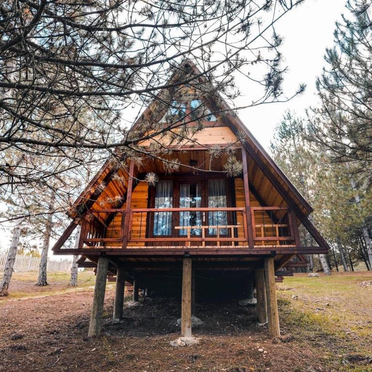 Fikri Atalay Konağı Bungalow Evleri