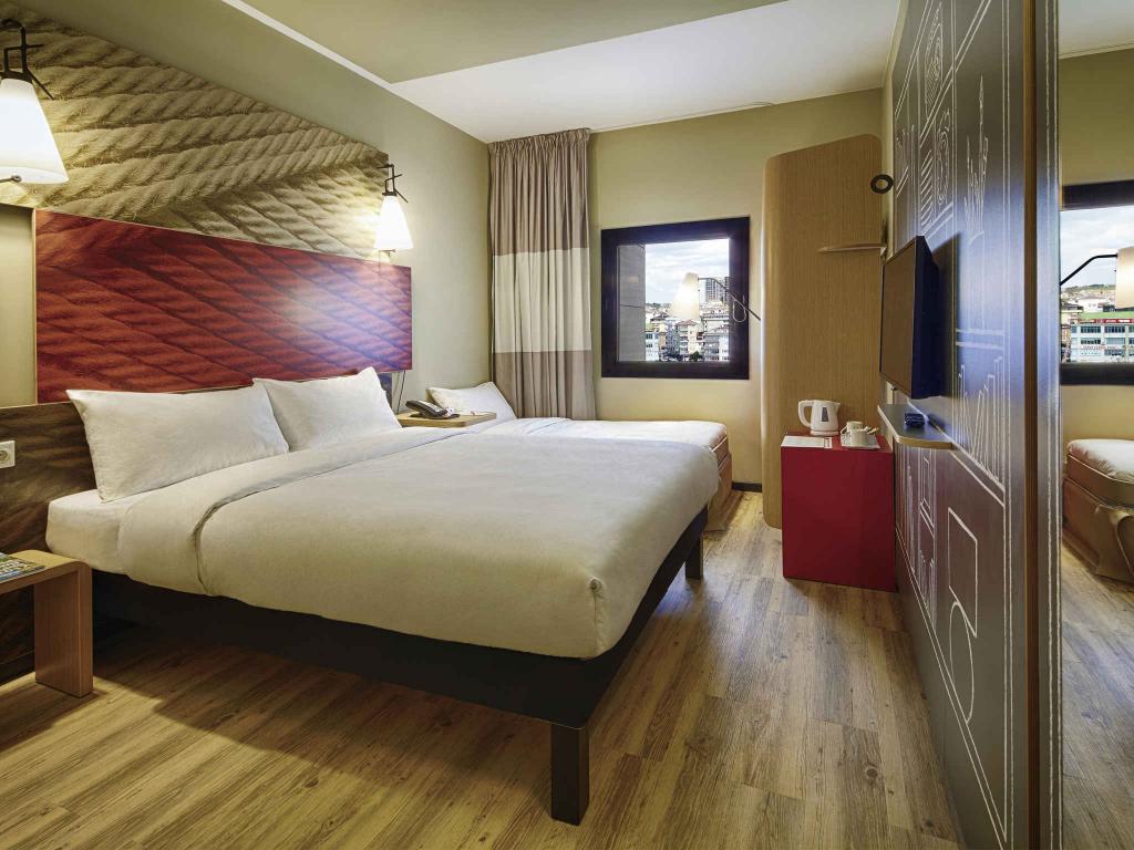 İbis İstanbul Tuzla