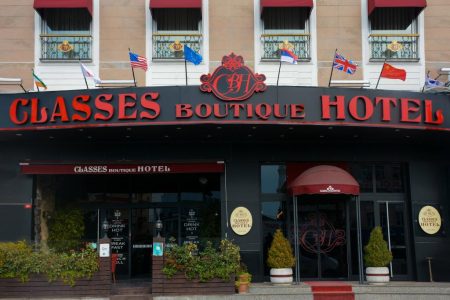 Clasess Boutique Hotel