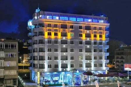 Grand Atakum Hotel