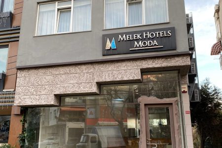 Melek Hotels Moda