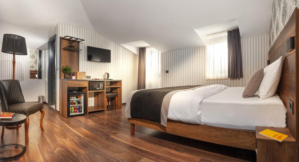 Hotel Bossuite Business