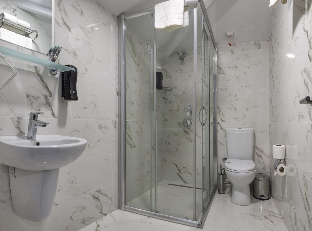 Hotel Bossuite Business