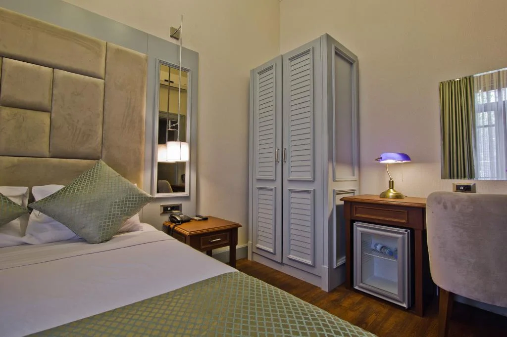 No2 Hotel By Şükrü Büyükada