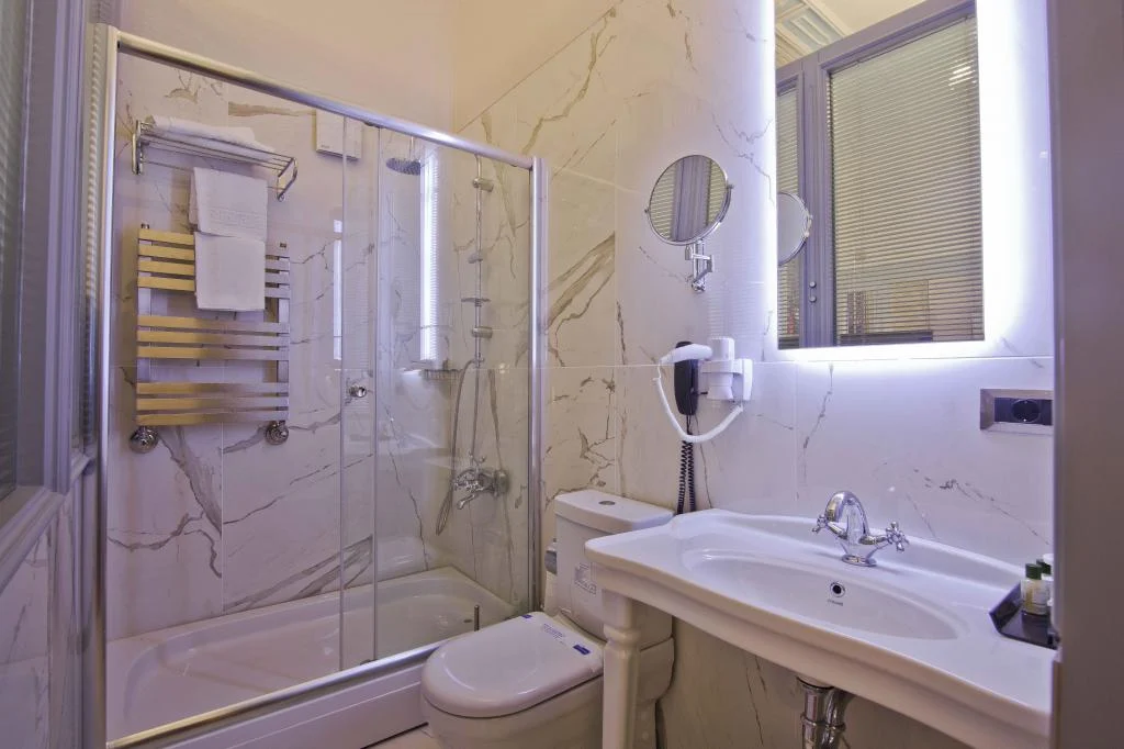 No2 Hotel By Şükrü Büyükada