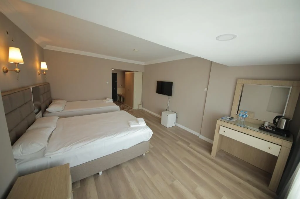 Airport Resort Hotel