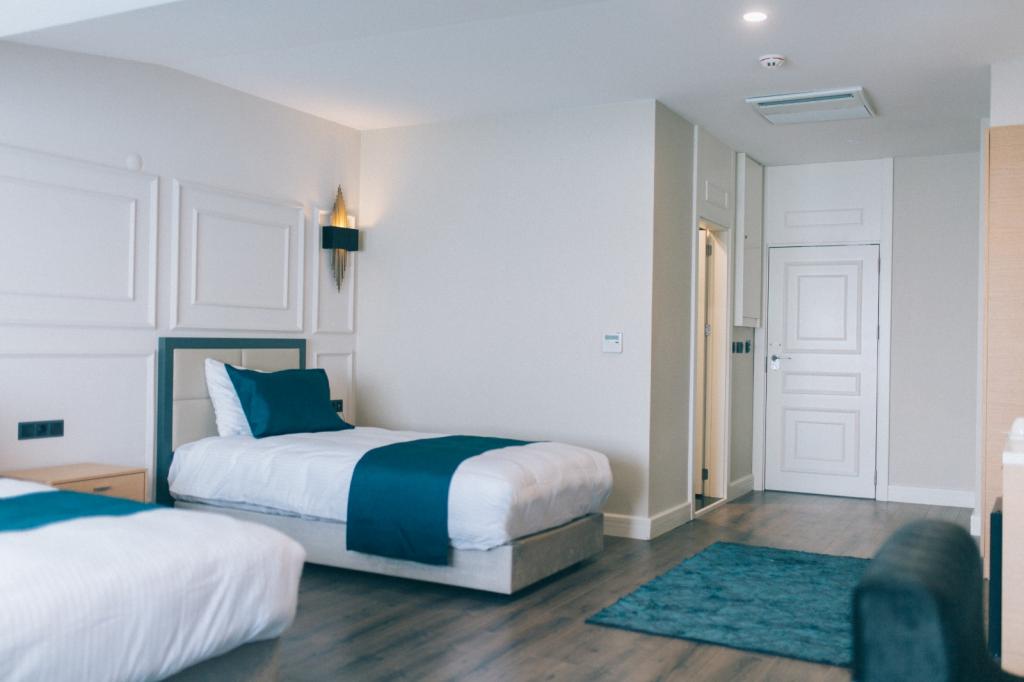 My Sunset Beach Hotel