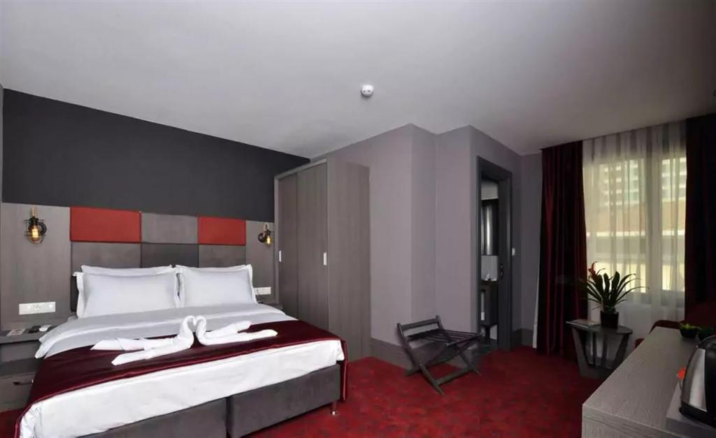 A11 Hotel Cadde