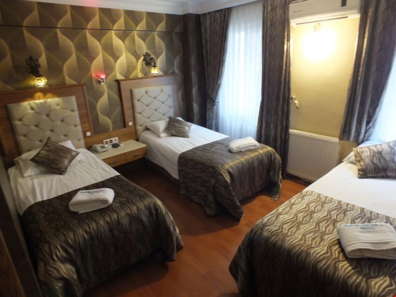 Şirin Hotel Kadıköy