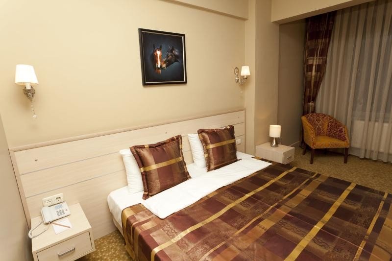 Clasess Boutique Hotel