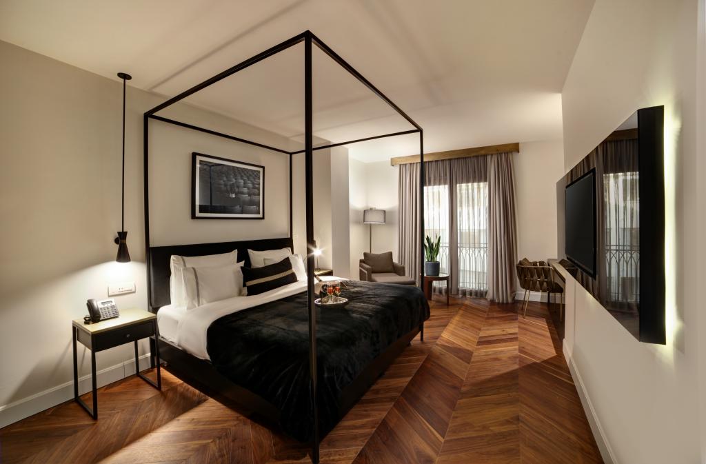 39 Kalamış Marina Hotel