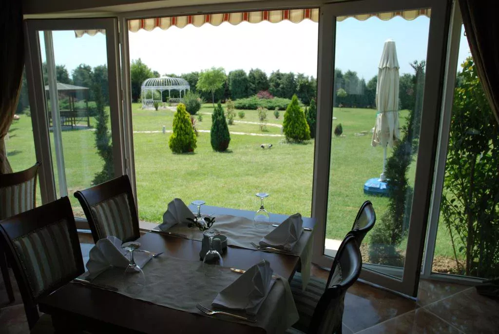 Erkanlı Country Hotel