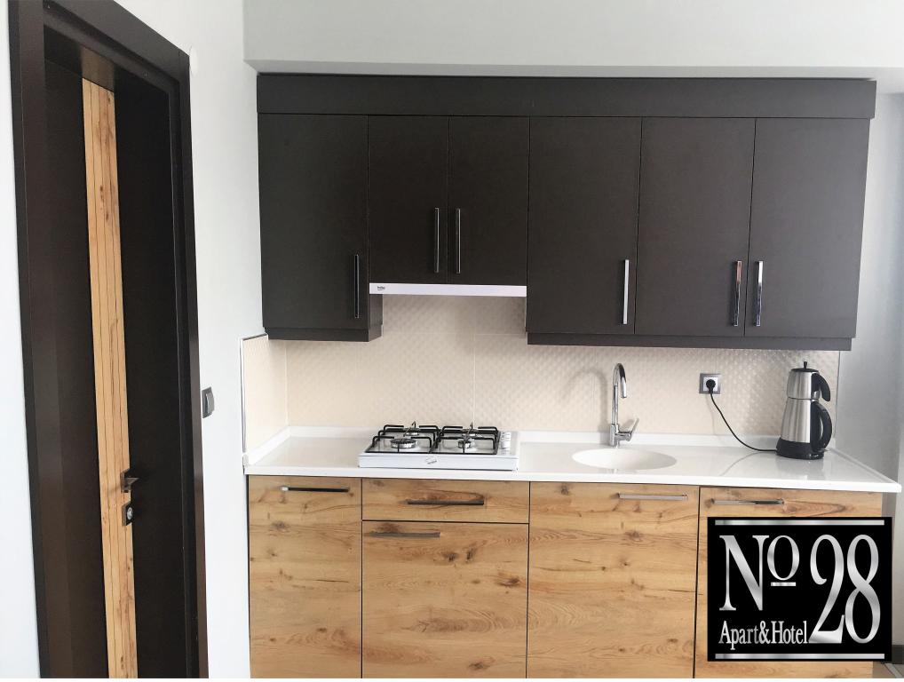 No28 Apart & Hotel