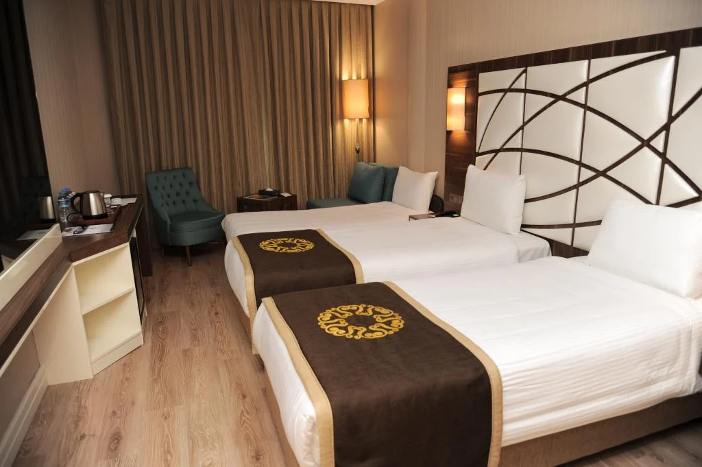 The Grand Mira Hotel