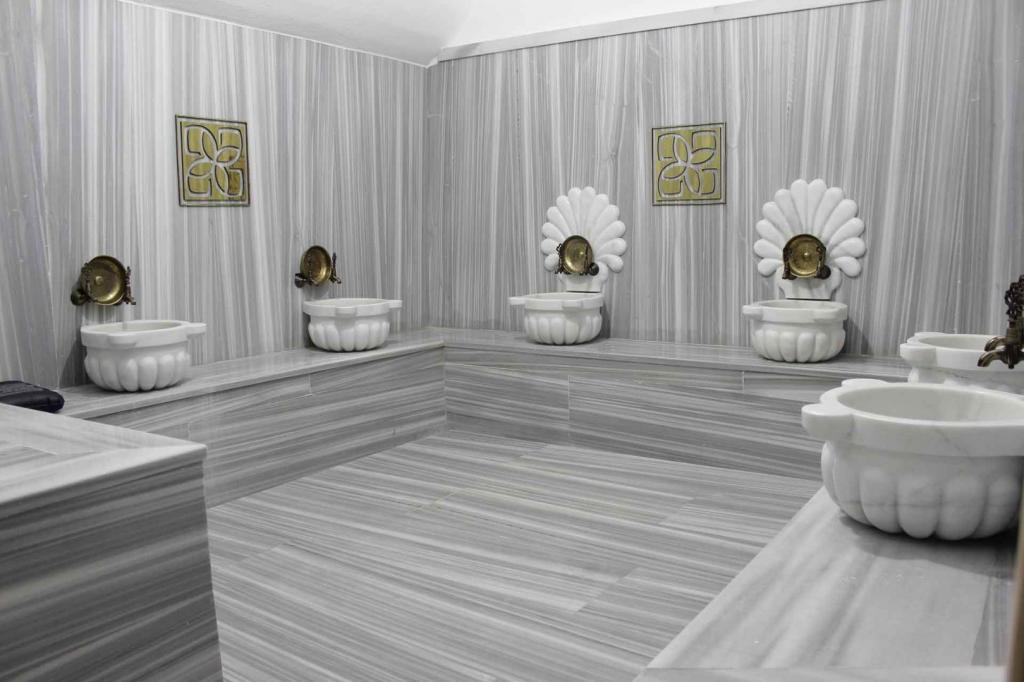 Gayasis Resort Hotel