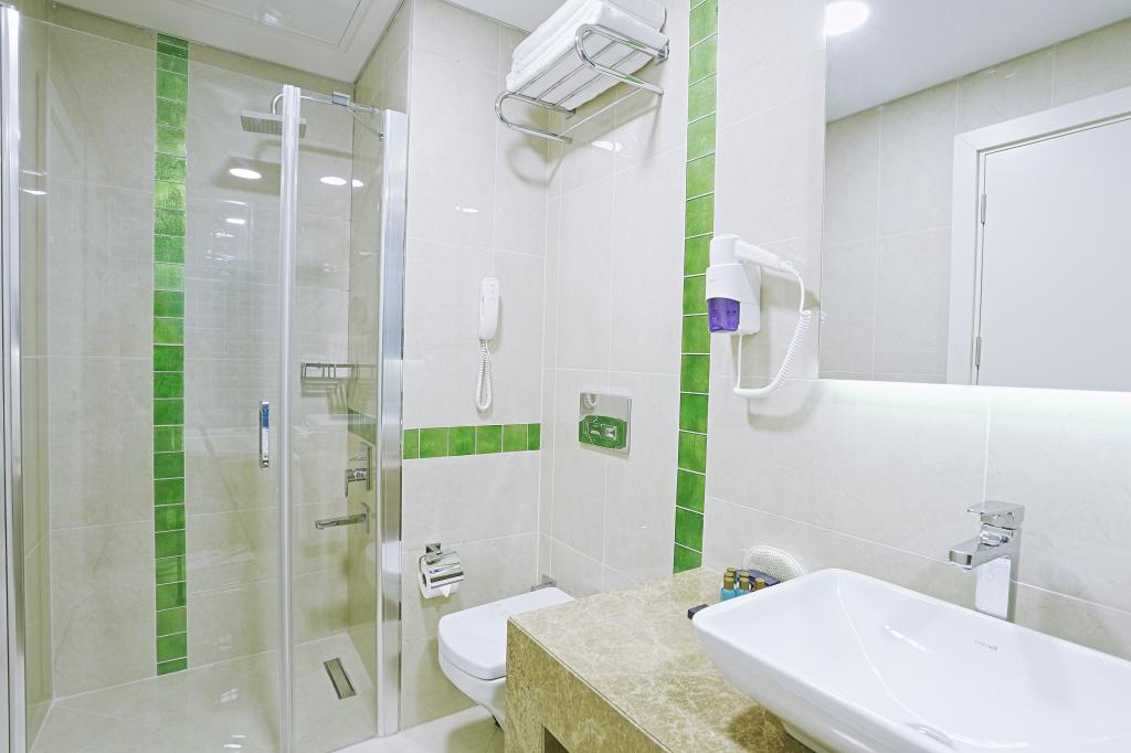 The Grand Mira Hotel