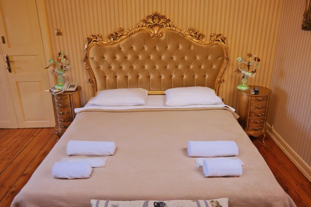 Anastasia Meziki Hotel