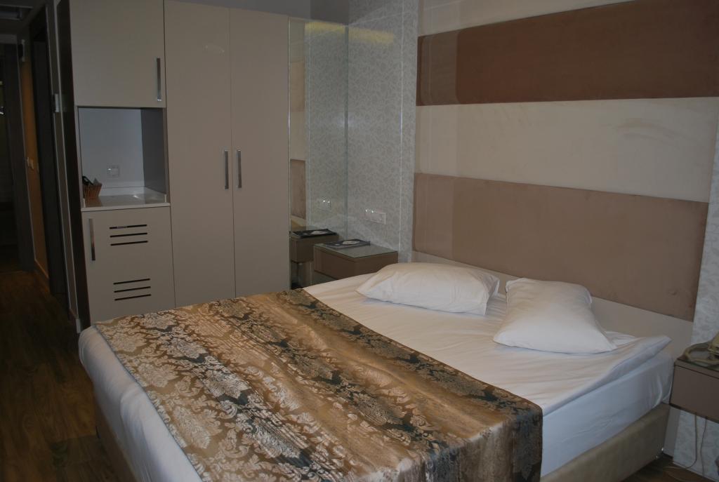 Karlıbel Hotel Atlıhan