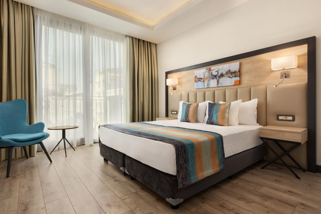 Ramada Encore by Wyndham Istanbul Basın Express