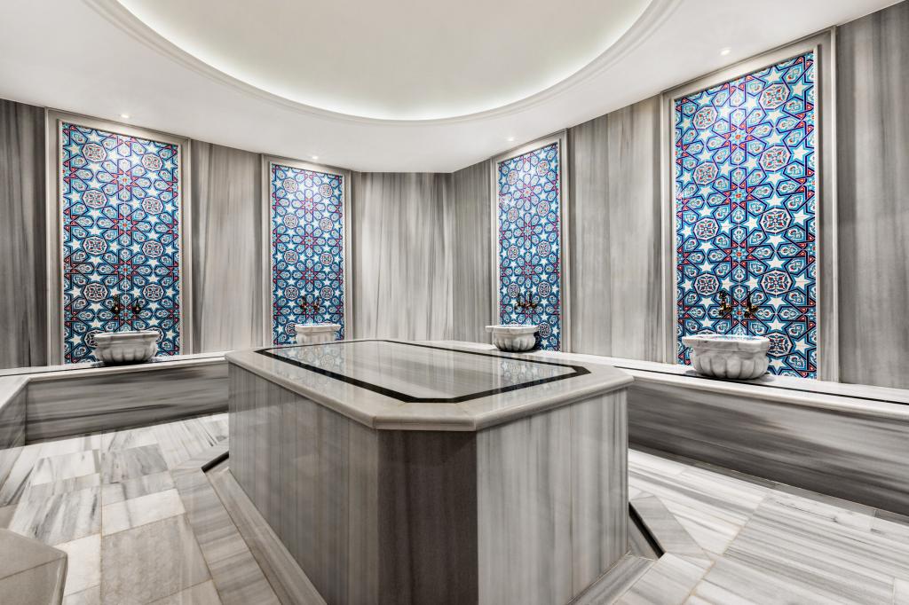 Ramada Encore by Wyndham Istanbul Basın Express