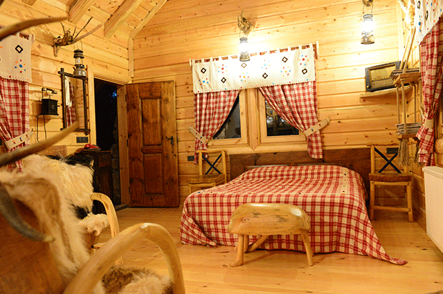 Abant Yeşil Ev Masal Evleri