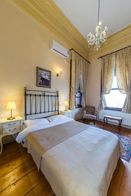 Anastasia Meziki Hotel