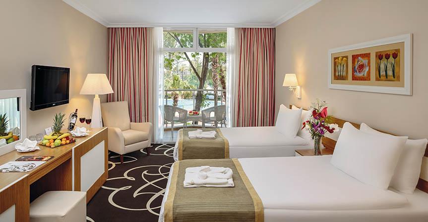 Alva Donna World Palace