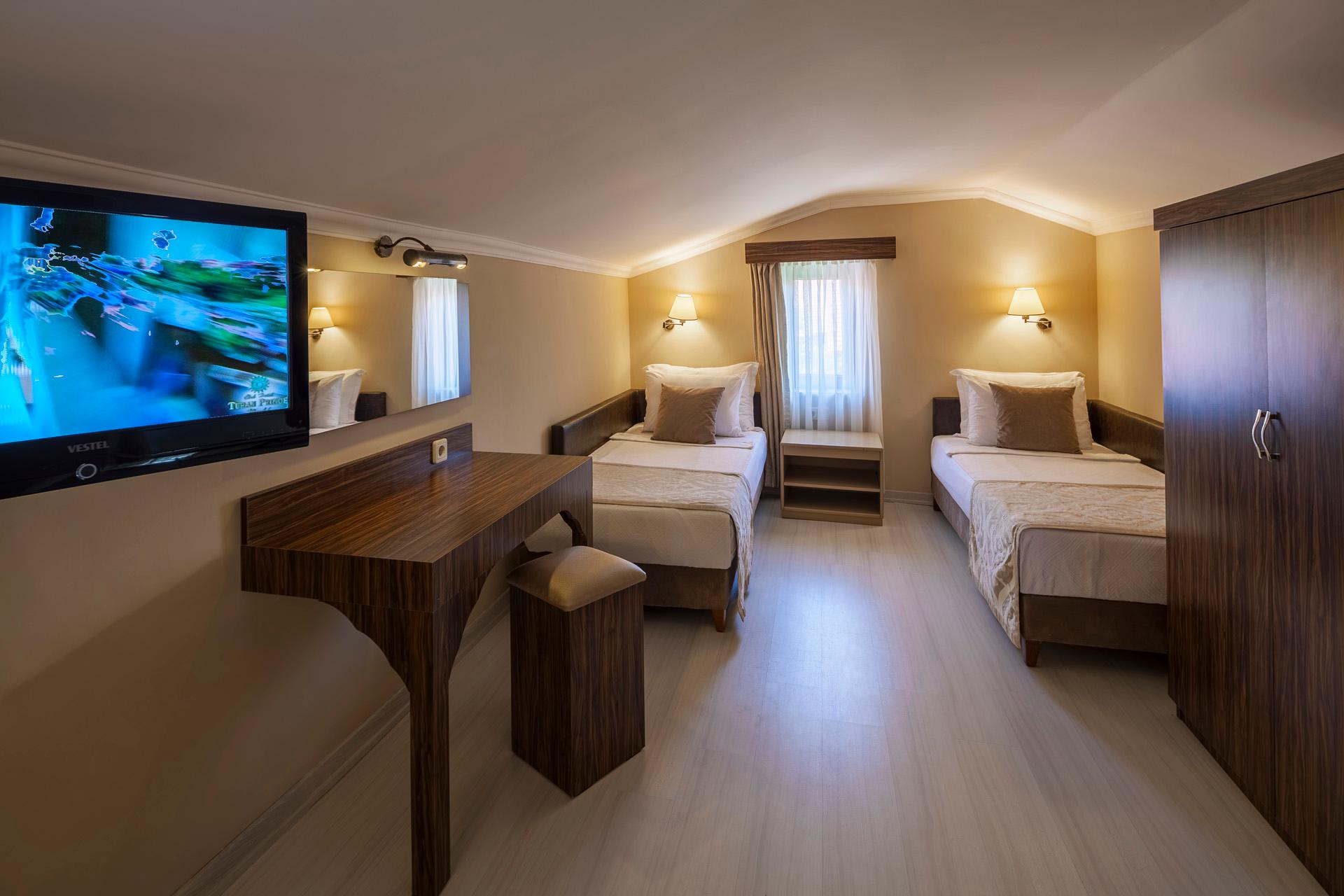 Club Hotel Turan Prince World