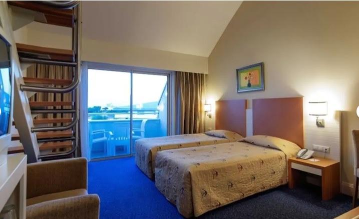 Crystal Hotels Admiral Resort