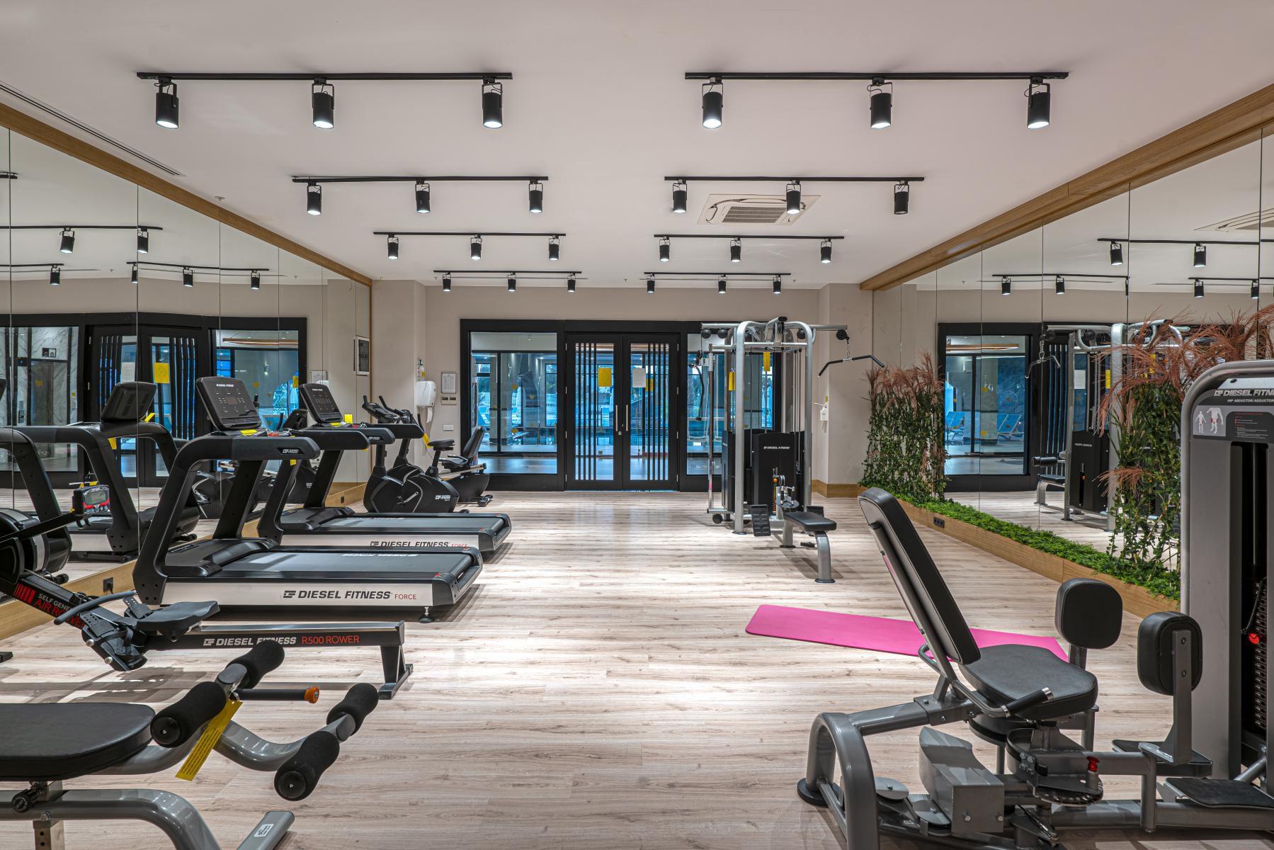 Diamond De Luxe Hotel