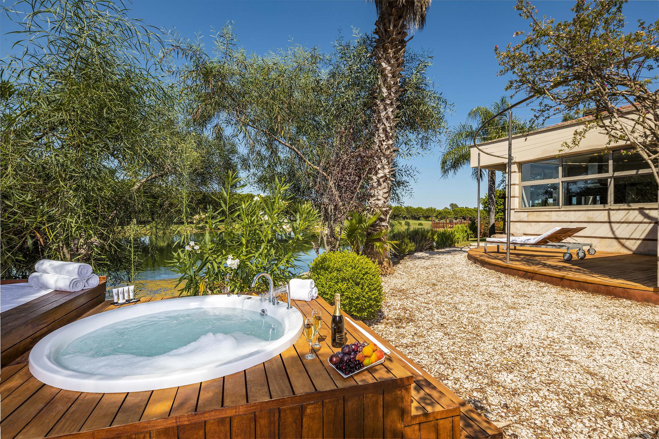 Kempinski Hotel The Dome