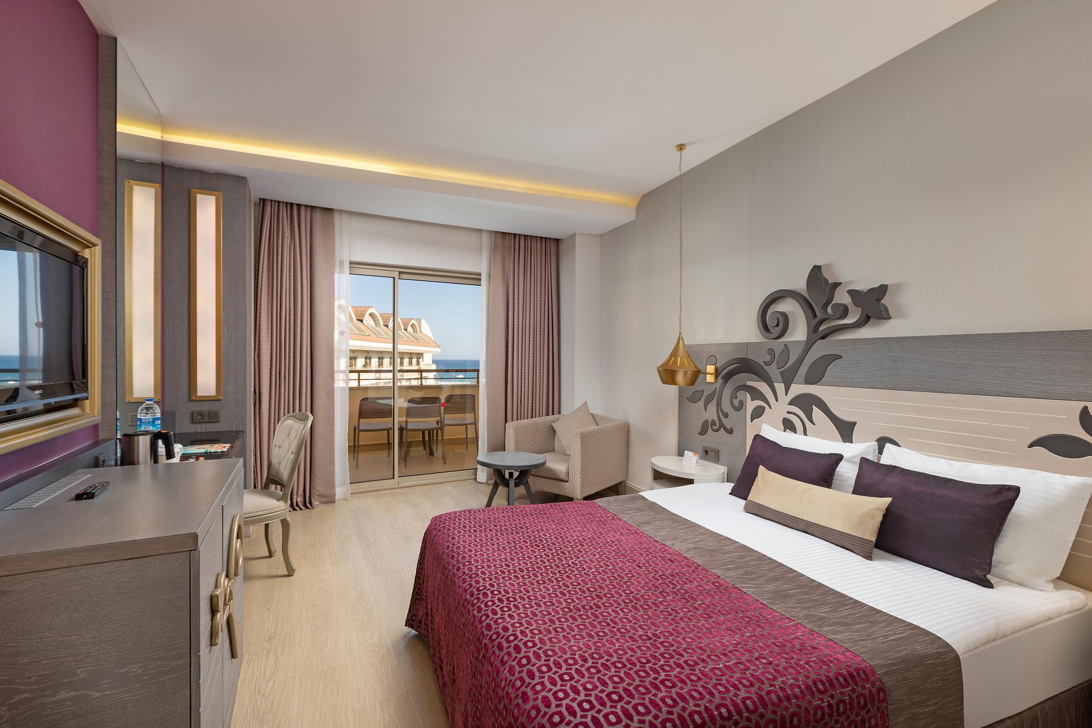 Kirman Belazur Resort & Spa