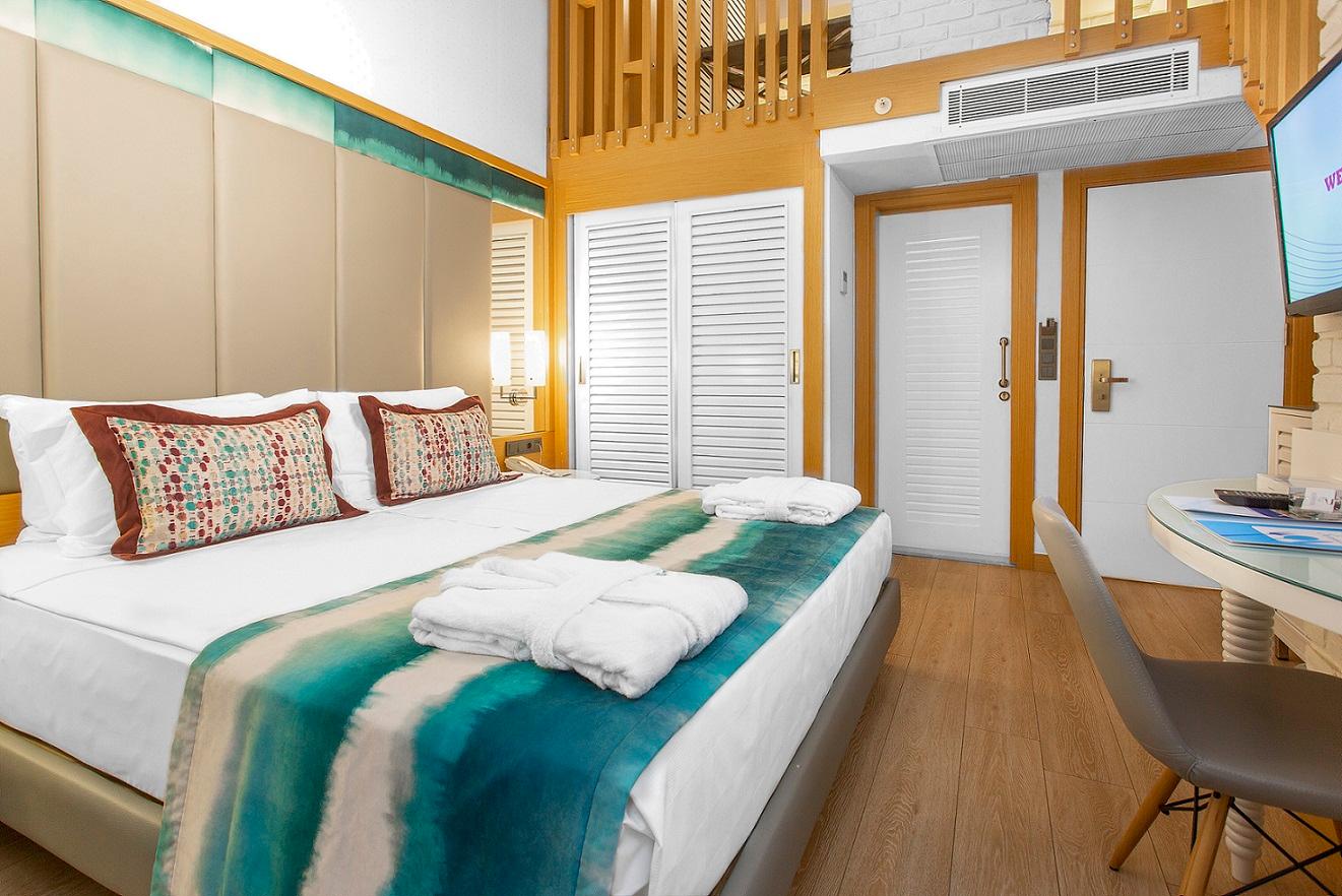 Long Beach Resort Hotel & Spa Deluxe