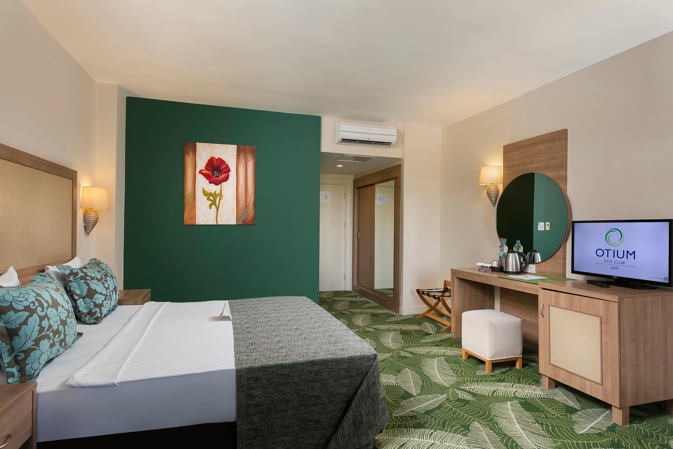 Otium Family Eco Club