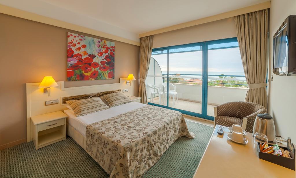 Sunrise Resort Hotel