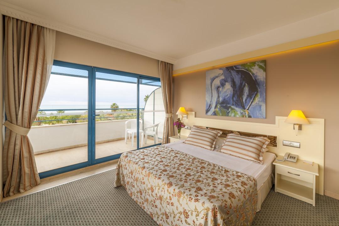 Sunrise Resort Hotel