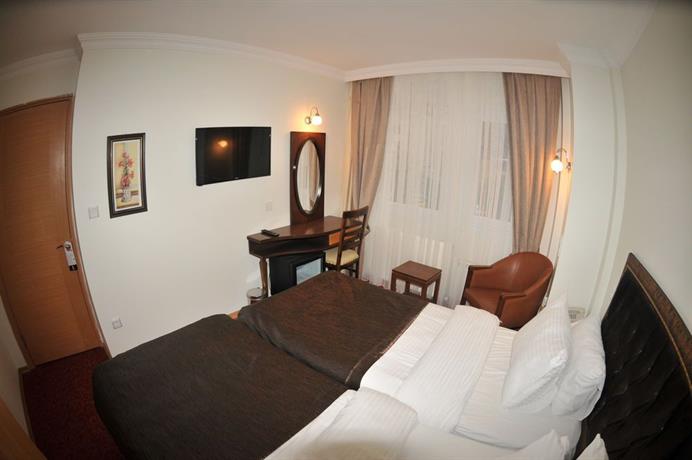 Palace Point Apart Hotel