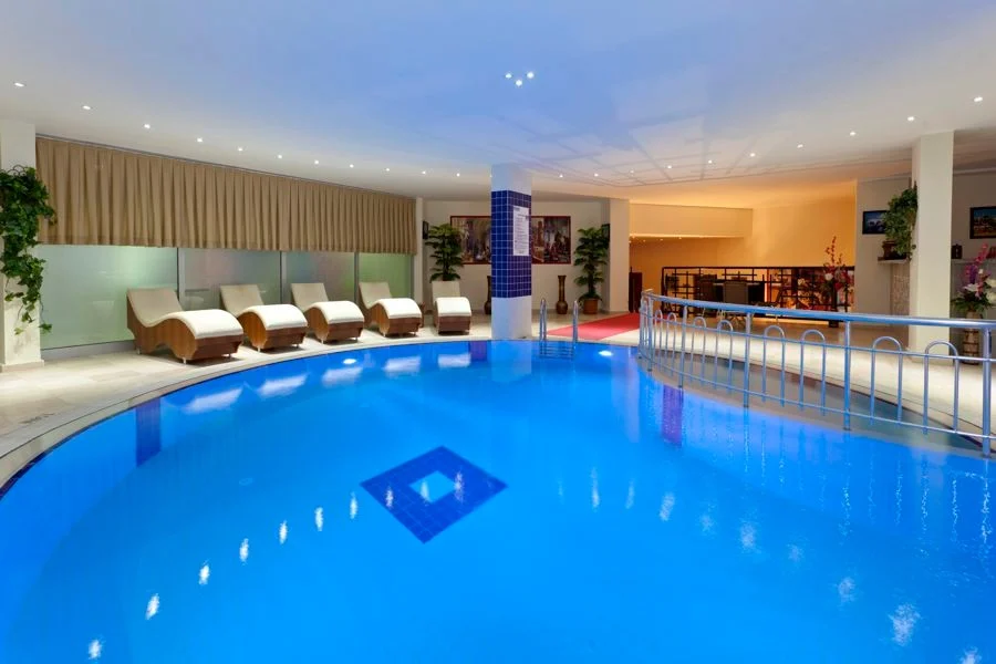 Arabella World Hotel