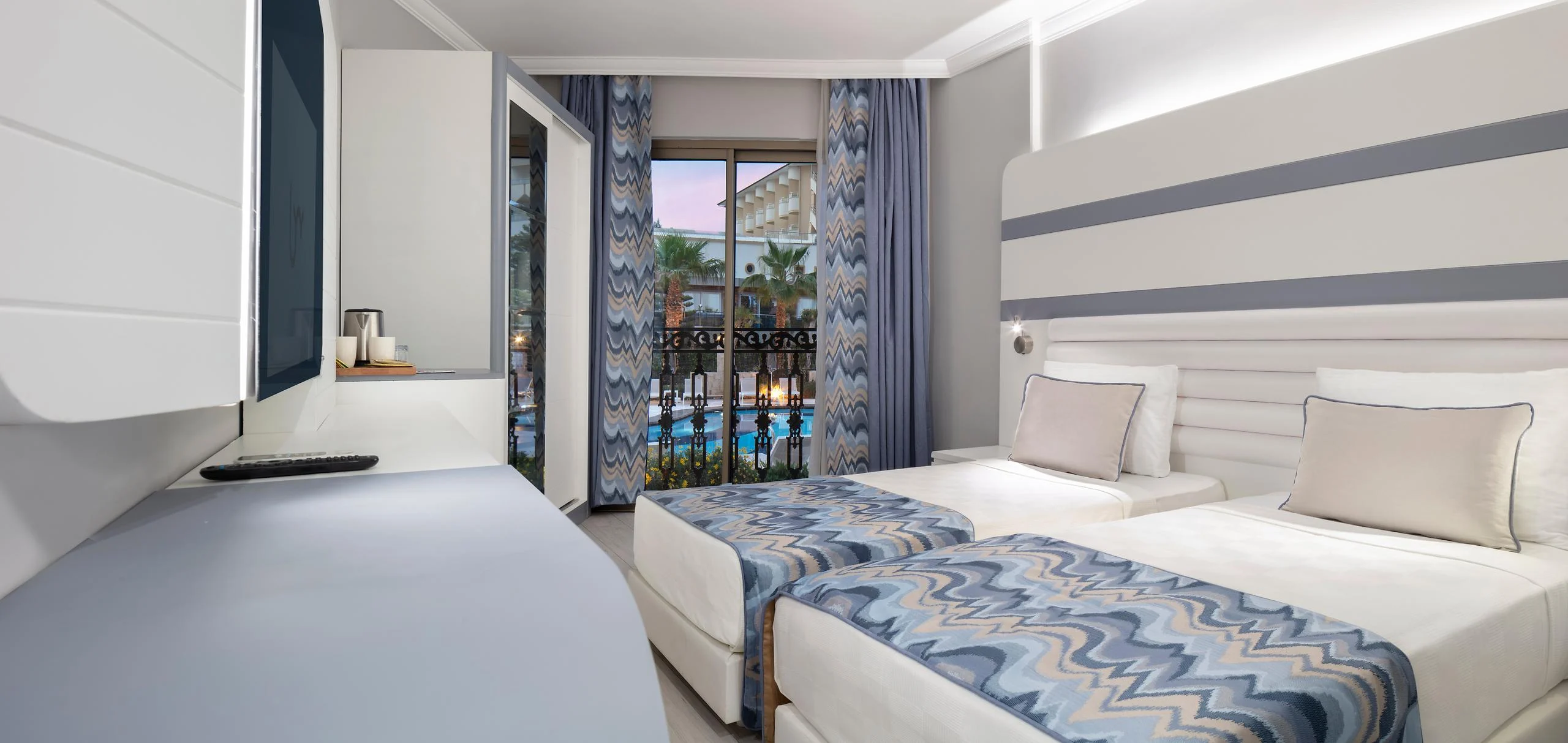 Blue Marlin Deluxe Spa & Resort