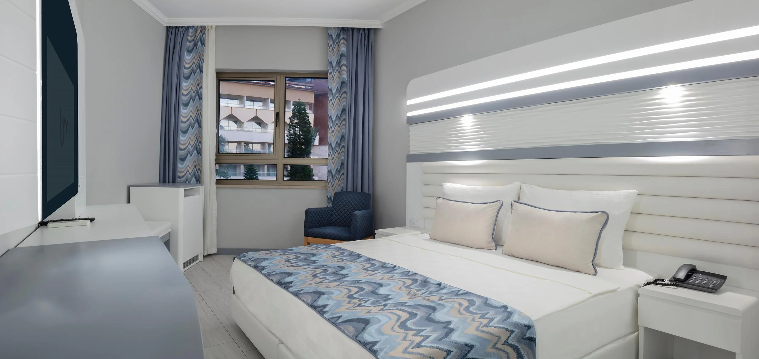 Blue Marlin Deluxe Spa & Resort