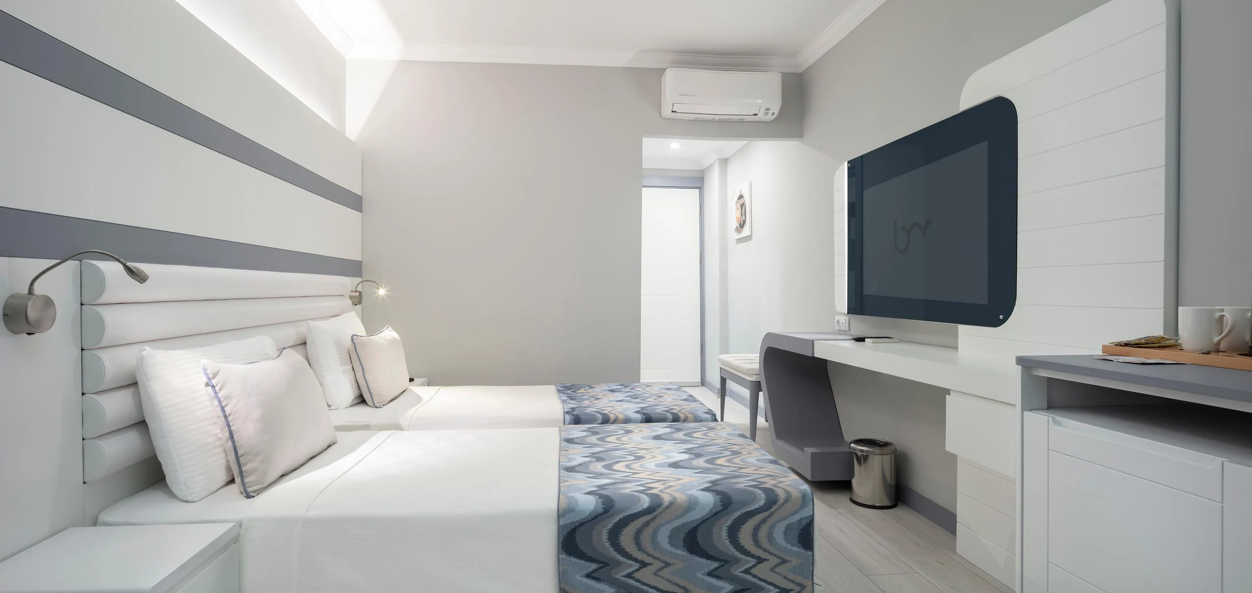 Blue Marlin Deluxe Spa & Resort